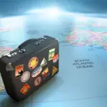 Viaggiare, con debiti, ma viaggiare